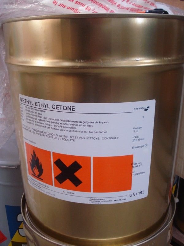Diluant Acétone - Métyl-Ethyl-Cétone : décapant de colle et diluant peinture Marseille dans les Bouches-du-Rhône